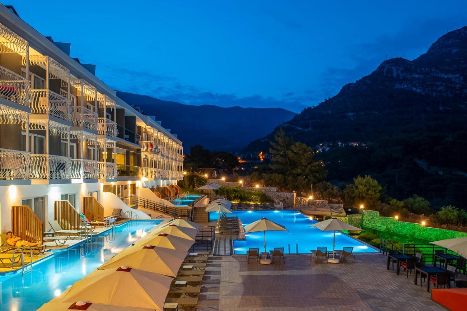 Отель Ramada By Wyndham Fethiye Oludeniz Adult Only Экстерьер фото