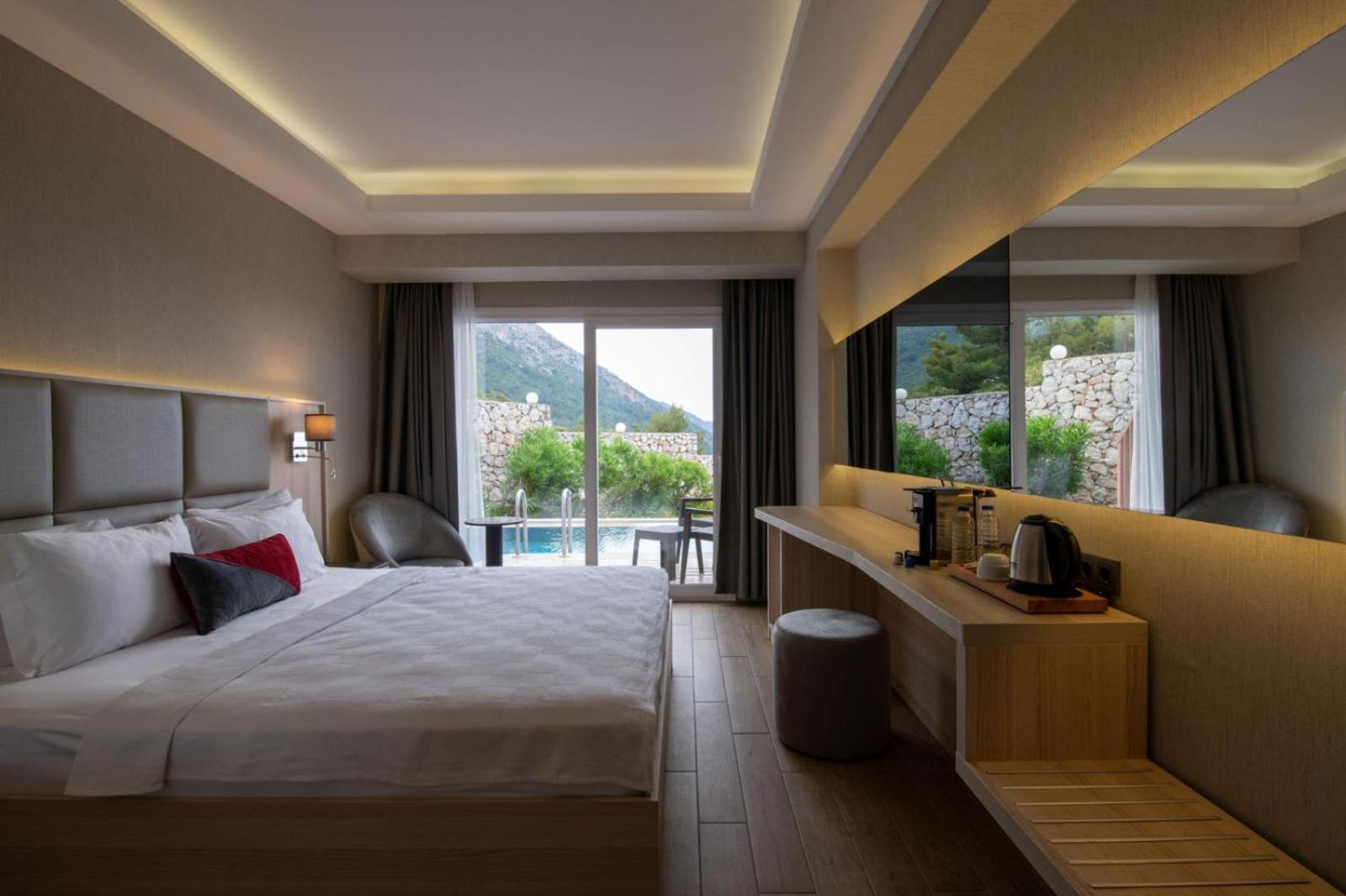 Отель Ramada By Wyndham Fethiye Oludeniz Adult Only Экстерьер фото