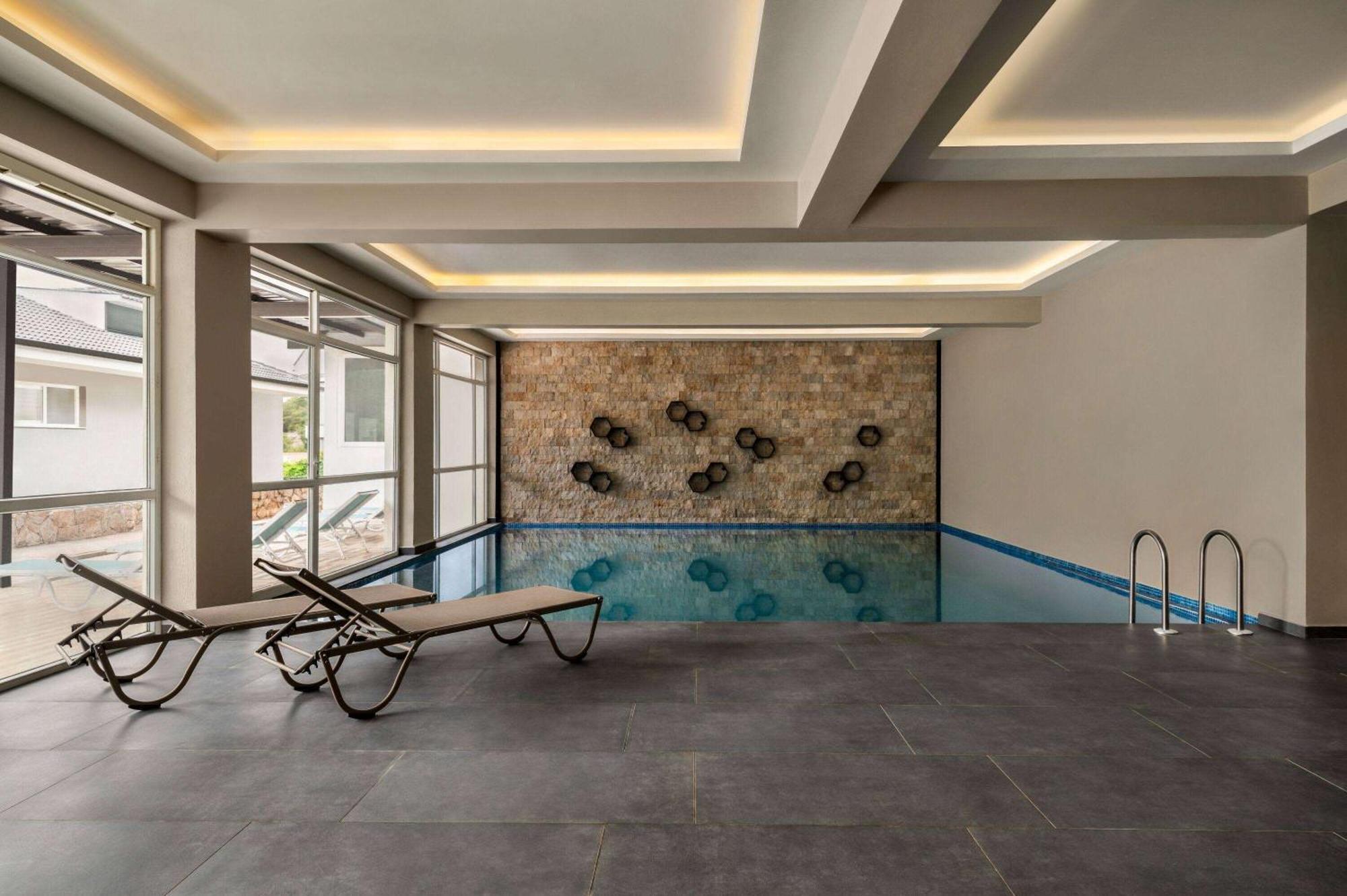 Отель Ramada By Wyndham Fethiye Oludeniz Adult Only Экстерьер фото